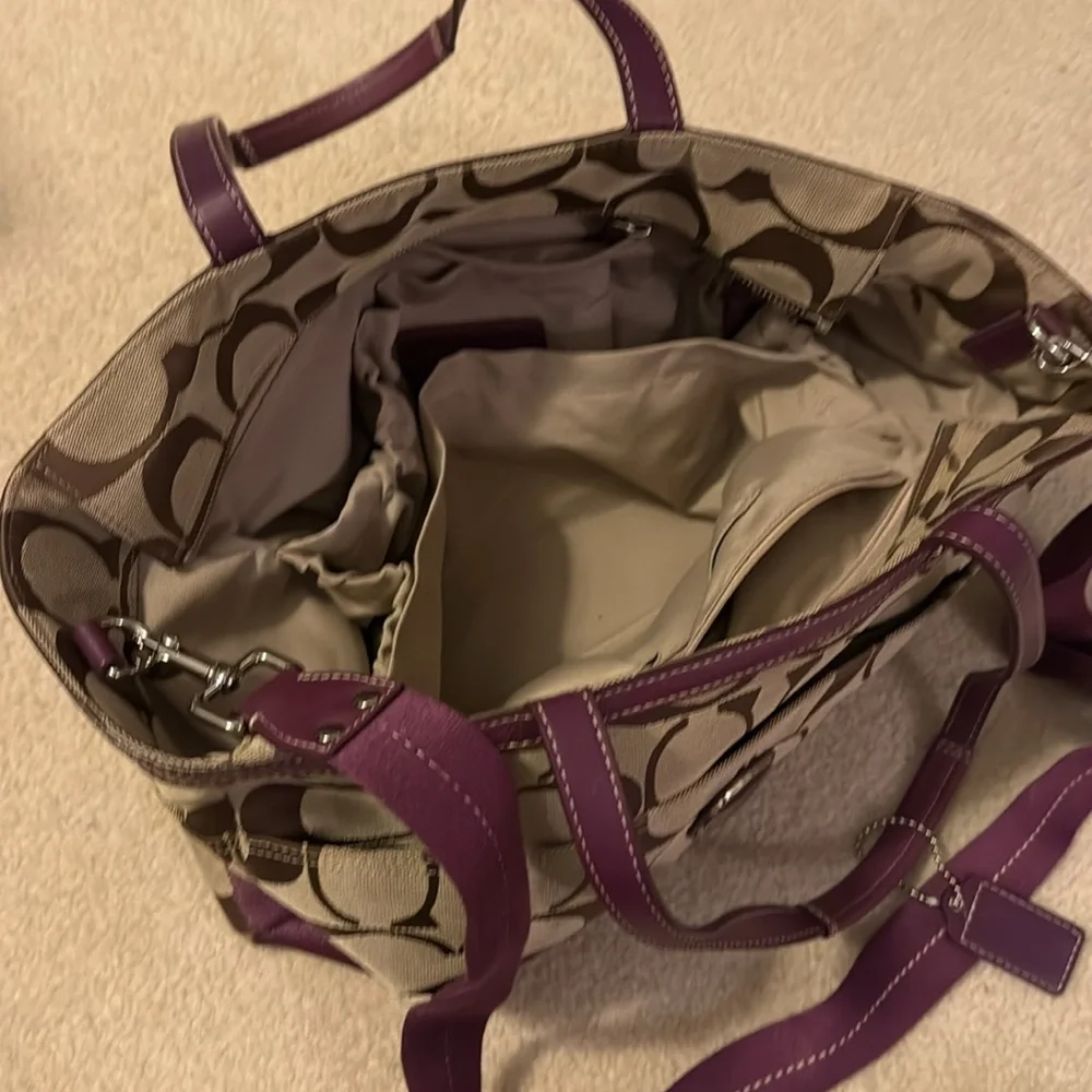 Coach diaper bag purple - Picture 3 of 3